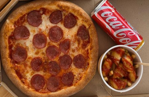 Пицца за 11,45/25 см, детский бокс с фри и наггетсами от 10р в "Pizza Italia" в Пинске